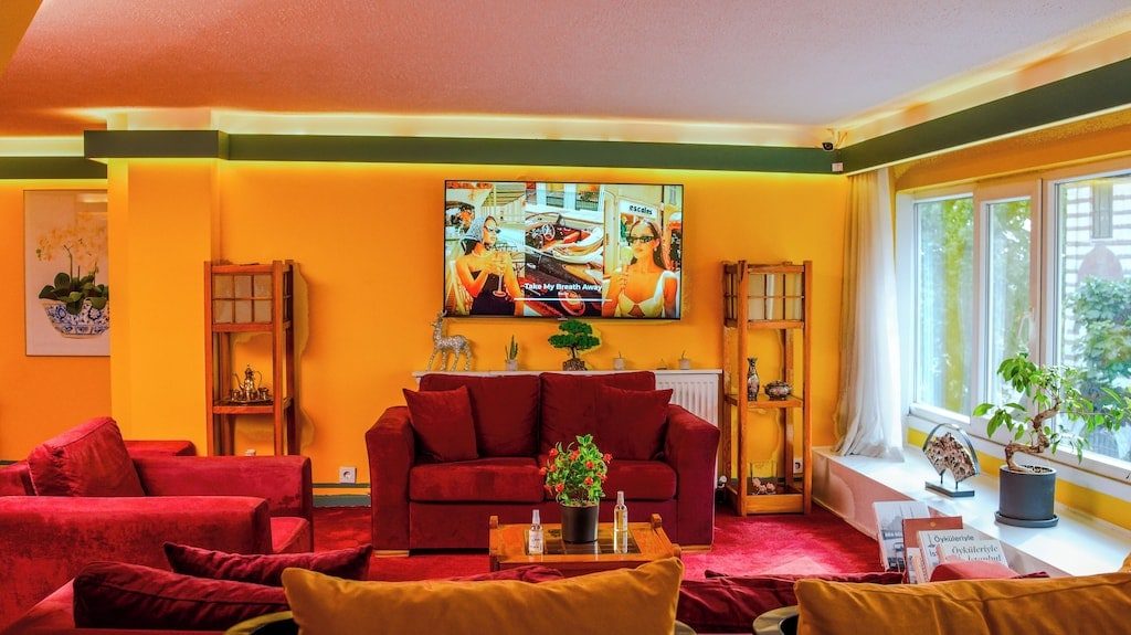 后宫酒店Harem Hotel 玩法展示 实机截图 6